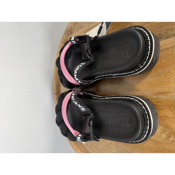 NWB Tommy Jeans Black Pink Braided Strap Slide Sandals Women’s Designer Size 6 - Picture 3 of 10